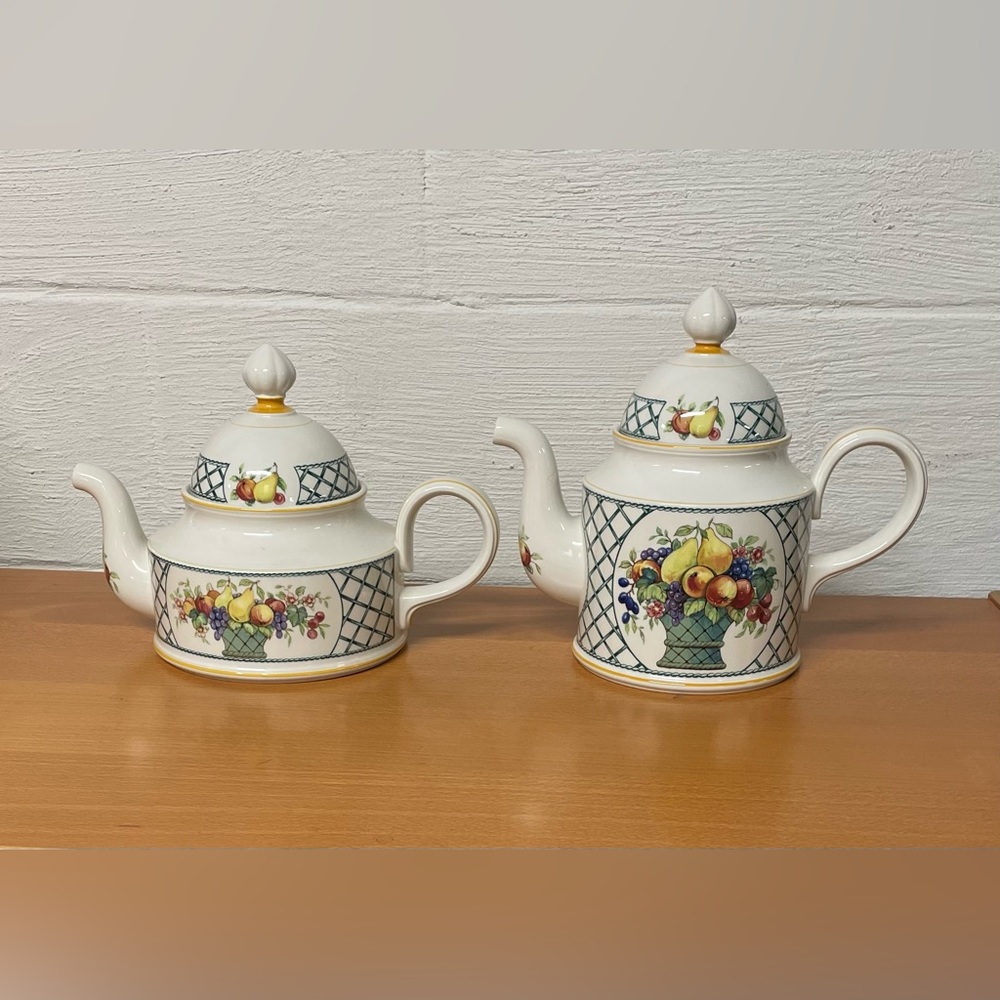 Villeroy & Boch Basket design - tea pot and coffee pot set